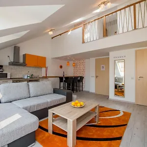 Apartament Center