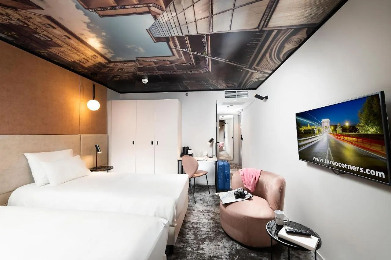 Three Corners Downtown Hotel Budapest 4*,